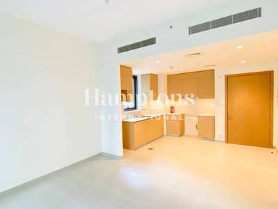1 Bedroom Apartment for Rent in Dubai Creek Harbour, Dubai - Pool View | Mid Floor | Ready To Move In
