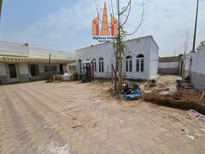 5 Cпальни Вилла в аренду в Аль Азра, Шарджа - 20250907_105600(1). jpg
