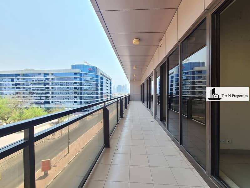 Direct To Owner | Huge Layout | With Maid Room |