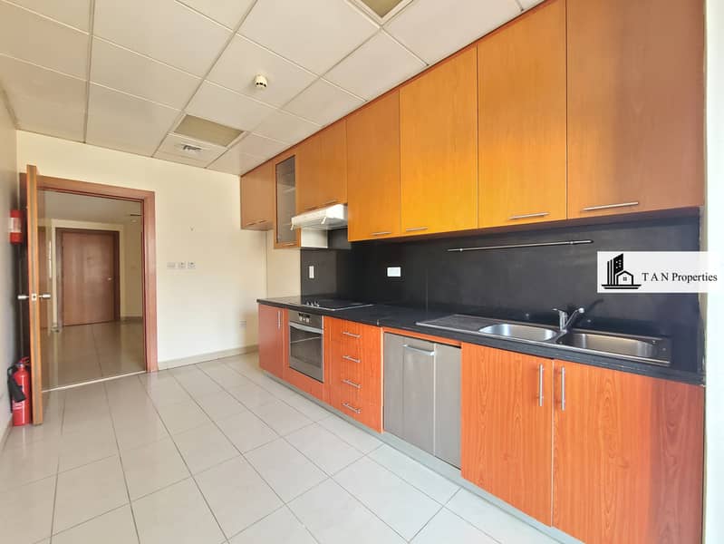 Direct To Owner | Huge Layout | With Maid Room |