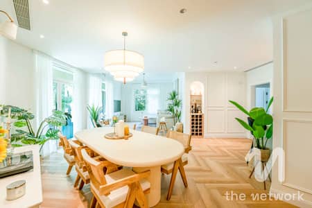 3 Bedroom Apartment for Sale in Palm Jumeirah, Dubai - Price Reduced | Upgraded 3Bed | Vacant On Transfer