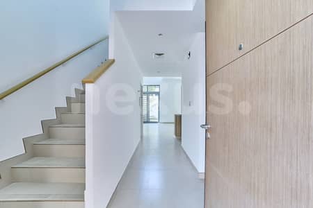 2 Bedroom Townhouse for Rent in Dubai South, Dubai - Vacant | Duplex | Study Room | Garden