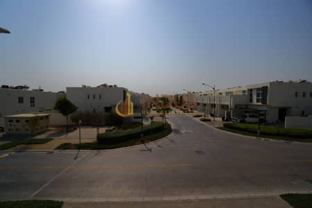 3 Bedroom Villa for Rent in DAMAC Hills 2 (Akoya by DAMAC), Dubai - 1. jpg