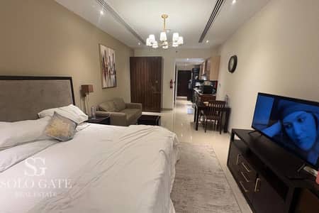 Studio for Rent in Downtown Dubai, Dubai - Fully Furnished | Prime Location | Vacant Now