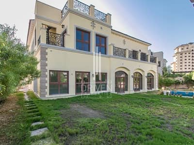 Elegant 6 Bed Villa with Serene Location Elegant 6 Bed Villa with Serene Location