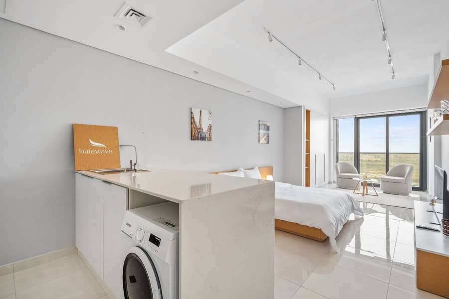 Newly Furnished II Ready To Move II Bright And Airy