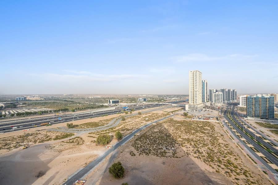 Newly Furnished II Ready To Move II Bright And Airy - Image 17