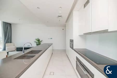 2 Bedroom Apartment for Sale in Mohammed Bin Rashid City, Dubai - Vacant | Skyline View | Corner Unit