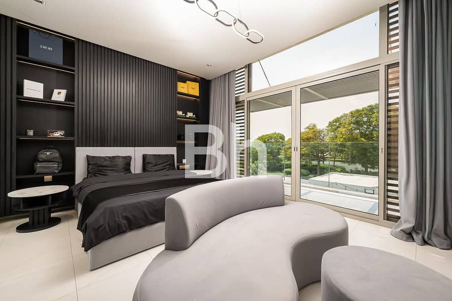 5BR Contemporary | Upgraded | Fully Furnished - Image 24