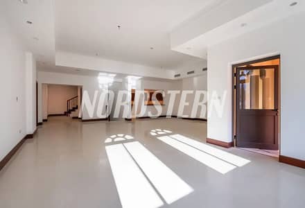 3 Bedroom Apartment for Rent in Palm Jumeirah, Dubai - Ready to Move Triplex 3BR Unfurnished