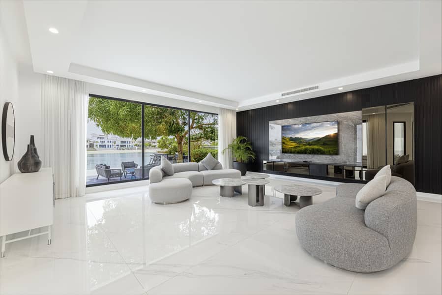 SEA VIEW | UPGRADED | MODERN | PRIVATE POOL | PRIVATE BEACH | SIGNATURE VILLA