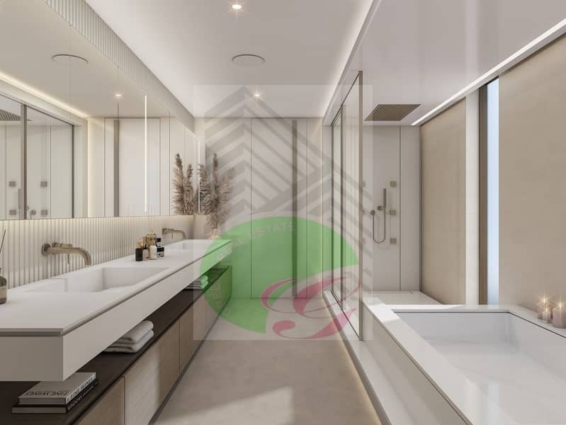 16 6Bed_Master bathroom (Custom). jpg