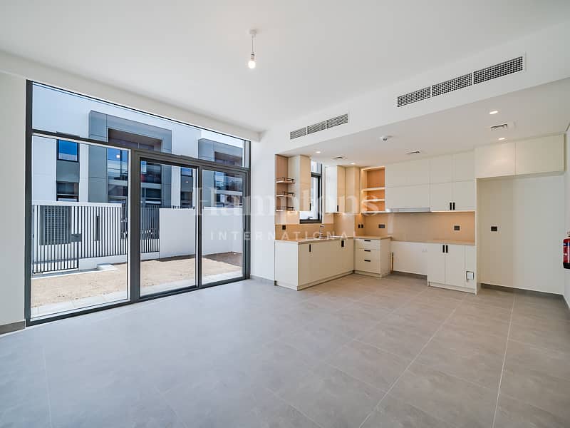 Таунхаус в Валли，Нара Таунхаусес, 4 cпальни, 3800000 AED - 12741029