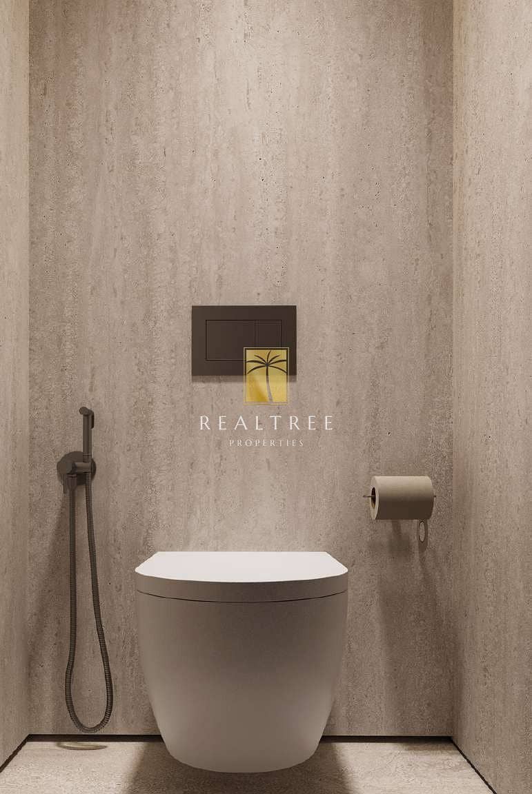 28 washroom 5. jpg