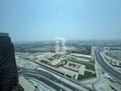 مکتب  للايجار في الخليج التجاري، دبي - مکتب في برج تشرشل التجاري،أبراج تشرشل،الخليج التجاري 150000 درهم - 12742286