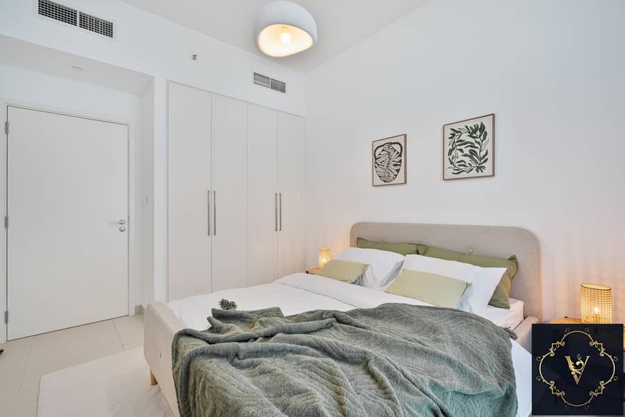 1-Bedroom Apartment in Downtown Dubai 5min to Dubai Mall Burj khalifa View and Boulevard street - Image 10