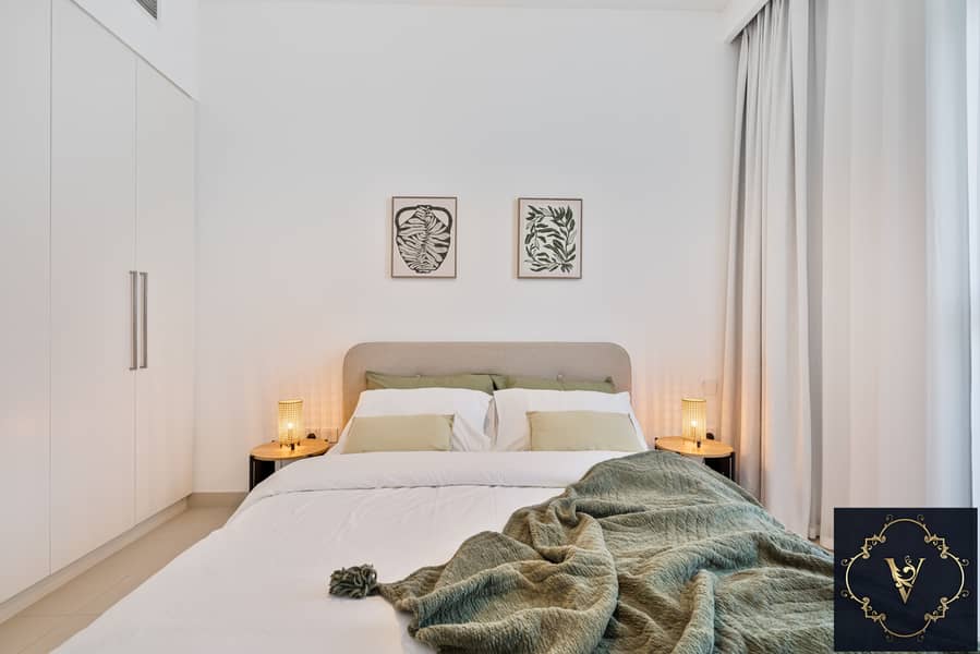 1-Bedroom Apartment in Downtown Dubai 5min to Dubai Mall Burj khalifa View and Boulevard street - Image 11