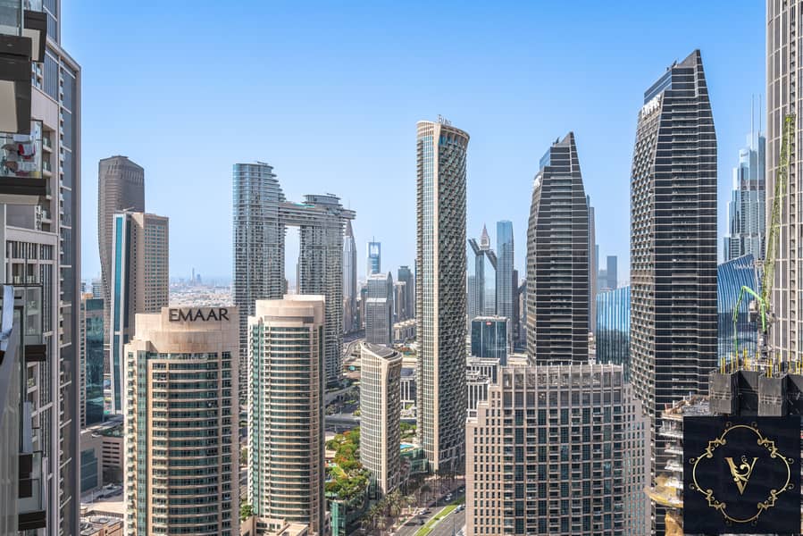 1-Bedroom Apartment in Downtown Dubai 5min to Dubai Mall Burj khalifa View and Boulevard street - Image 16