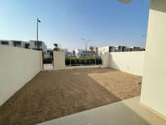 3 Bed +Maid | Single Row | Prime Location