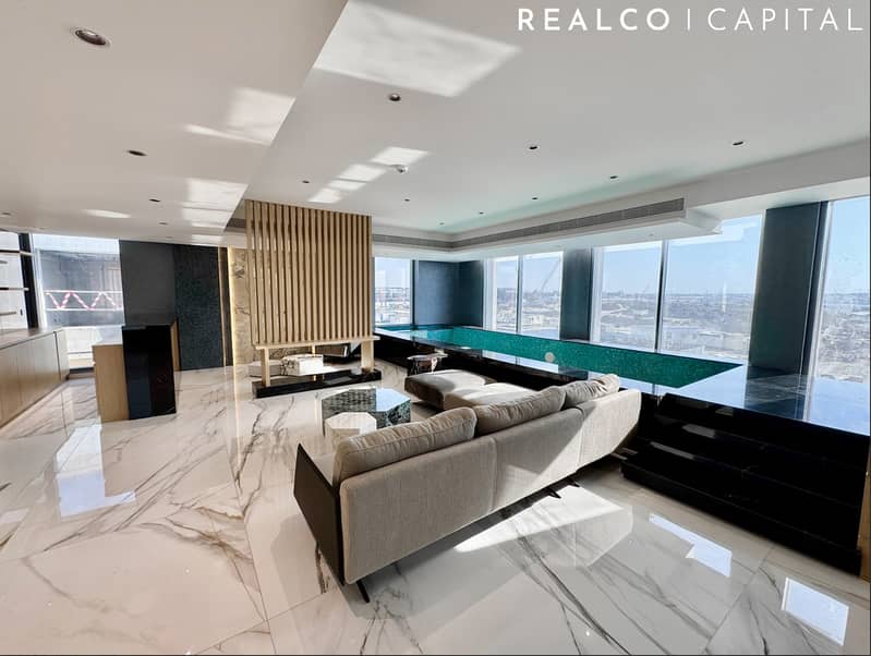 Luxurious 6 Bed Pent Suite Corner Villa - Image 16