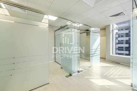 Office for Rent in Barsha Heights (Tecom), Dubai - Modern with Glass partitions | Prime Location