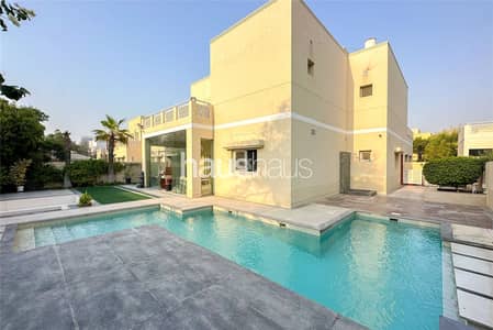 4 Bedroom Villa for Rent in The Meadows, Dubai - Upgraded | Private Pool | 4 Bedroom