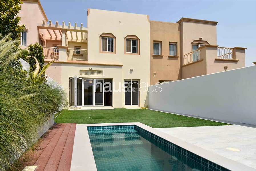位于清泉社区，清泉别墅11区 2 卧室的联排别墅 4275000 AED - 12743964