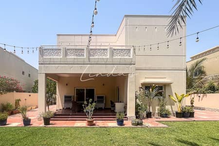 4 Bedroom Villa for Rent in The Meadows, Dubai - Upgraded l Large Layout l Beautiful Natural Garden