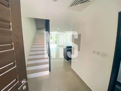 2 Bedroom Villa for Rent in Al Reef, Abu Dhabi - Upcoming | Modern Living | Great Deal