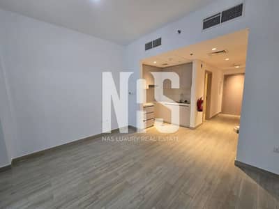 Studio for Rent in Yas Island, Abu Dhabi - Studio for Rent in Water’s Edge
