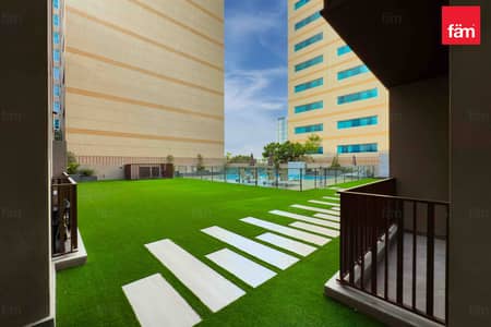 2 Bedroom Apartment for Rent in Jumeirah Village Circle (JVC), Dubai - Elegant 2BR+Maid | Mid-Rise Building | Brand New