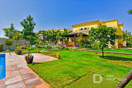4 Bedroom Villa for Rent in Jumeirah Park, Dubai - Stunning villa | Private Pool | Close to Park