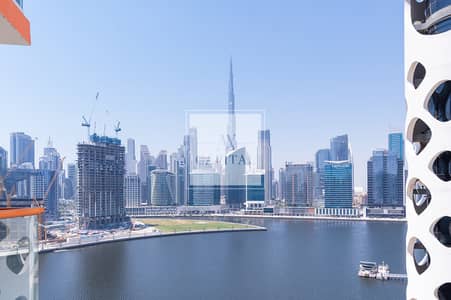 Studio for Rent in Business Bay, Dubai - Furnished | Burj and Canal View | Large Layout