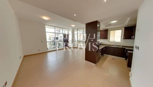 Cool Apartment | Hot Location | Golf Course View Cool Apartment | Hot Location | Golf Course View