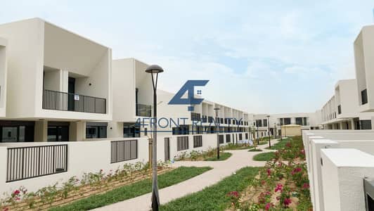 4 Bedroom Townhouse for Rent in Town Square, Dubai - WhatsApp Image 2025-08-29 at 11.49. 18_a3e4bbdc. jpg