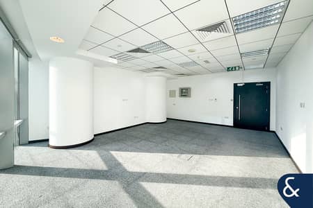 Office for Rent in DIFC, Dubai - Grade A Tower | Fitted Office | DIFC
