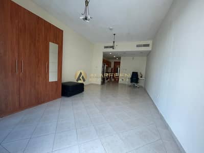 استوديو  للايجار في مدينة دبي للإنتاج، دبي - WhatsApp Image 2025-09-10 at 11.43. 33_d31e16d7. jpg