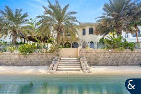 4 Bedroom Villa for Rent in Palm Jumeirah, Dubai - Extended Plot | Atrium Entry | Unfurnished