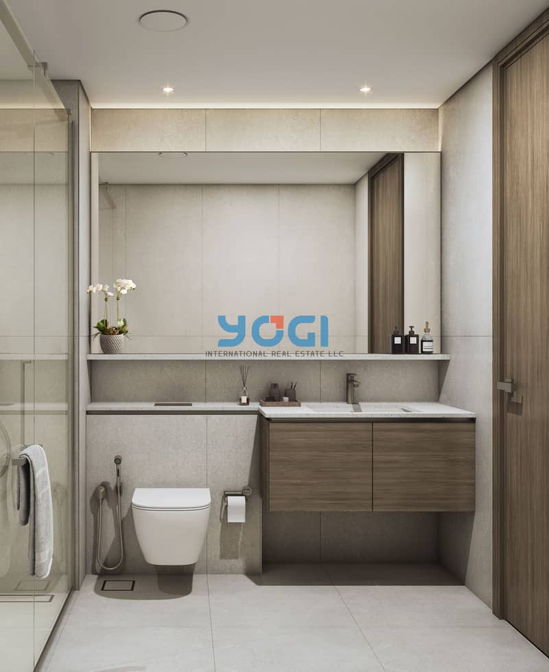6 Bathroom. jpg