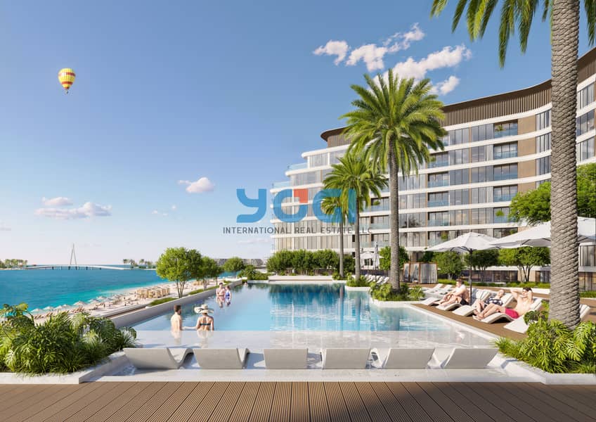 15 Swimming Pool. jpg