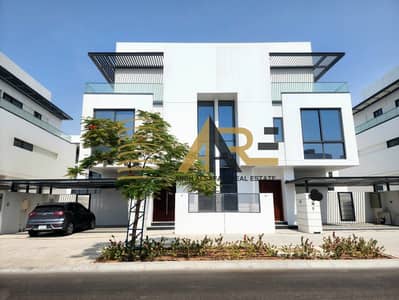 4 Cпальни Вилла в аренду в Шарджа Ватерфронт Сити, Шарджа - IMG-20250910-WA0007. jpg