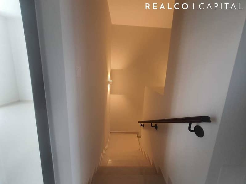 SEMI FURNISHED 3 BEDROOM TOWN HOUSE FOR RENT - Image 7