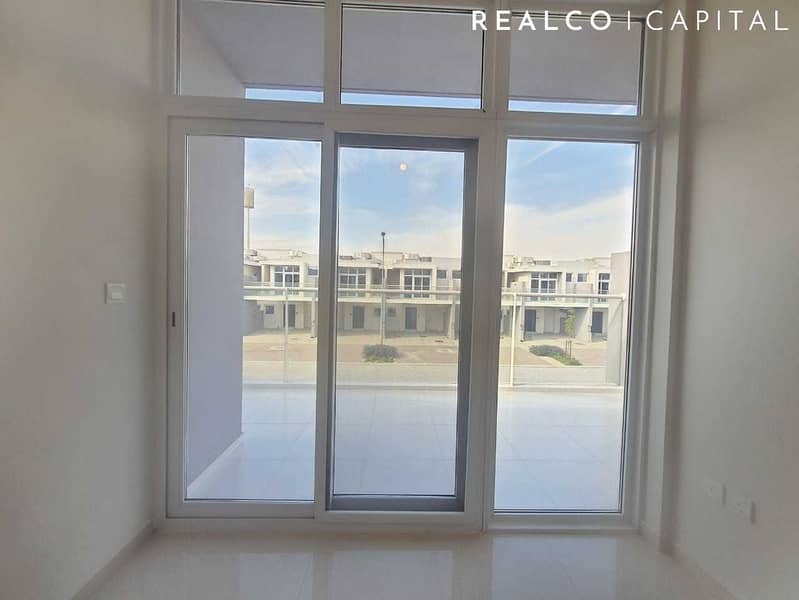 SEMI FURNISHED 3 BEDROOM TOWN HOUSE FOR RENT - Image 14