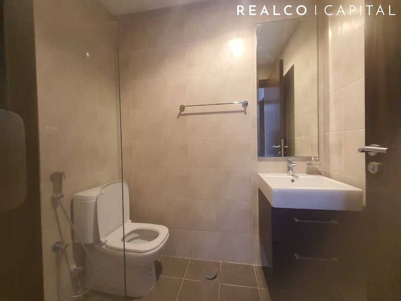 SEMI FURNISHED 3 BEDROOM TOWN HOUSE FOR RENT - Image 15