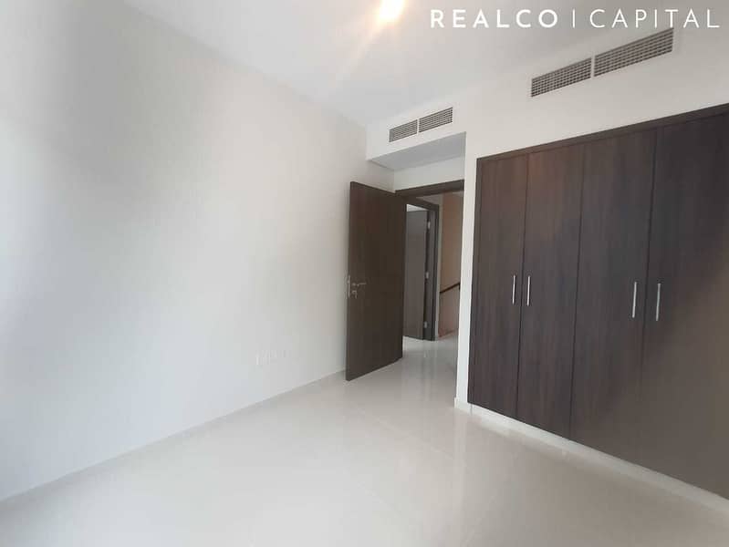 SEMI FURNISHED 3 BEDROOM TOWN HOUSE FOR RENT - Image 16