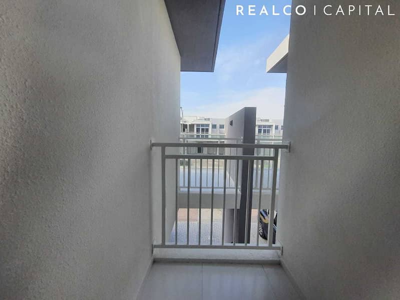 SEMI FURNISHED 3 BEDROOM TOWN HOUSE FOR RENT - Image 17