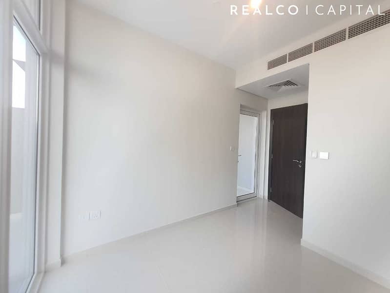 SEMI FURNISHED 3 BEDROOM TOWN HOUSE FOR RENT - Image 19