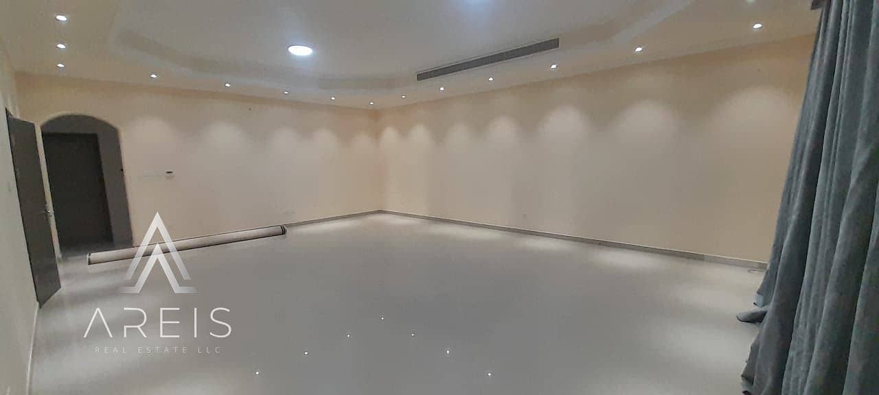 WELL MAINTAINED | SERVANT BLOCK | PRIVATE POOL | GARDEN - Image 6