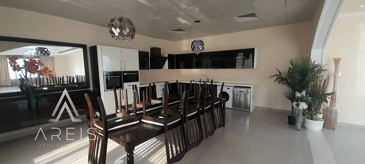 WELL MAINTAINED | SERVANT BLOCK | PRIVATE POOL | GARDEN - Image 10