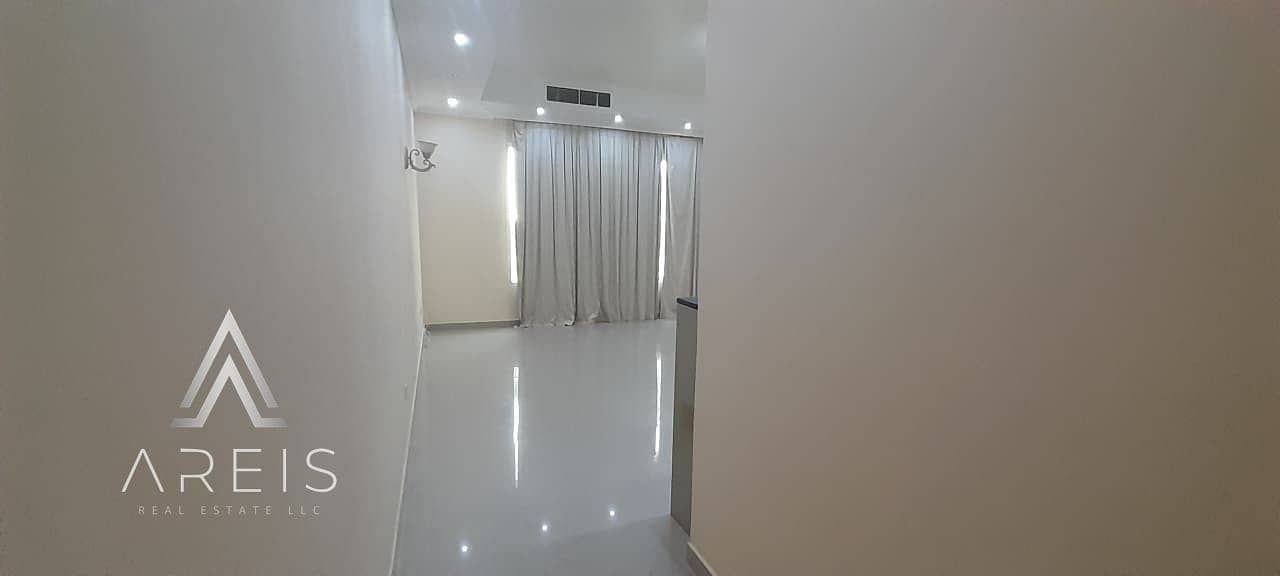 WELL MAINTAINED | SERVANT BLOCK | PRIVATE POOL | GARDEN - Image 13